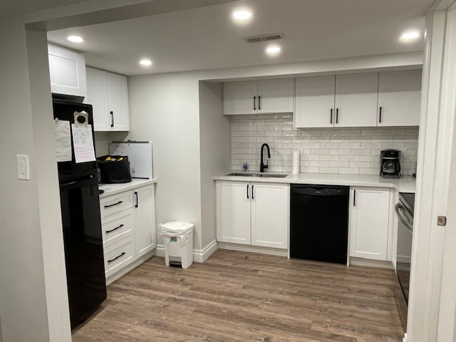 
                         Hillcroft Street Units                                                    